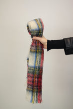 Laden Sie das Bild in den Galerie-Viewer, Karierter Angorawolle-Schal (Vintage)
