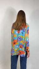 Laden Sie das Bild in den Galerie-Viewer, Vintage Blumenbluse farbig