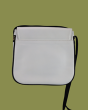 Laden Sie das Bild in den Galerie-Viewer, Vintage Ledertasche weiss