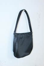 Laden Sie das Bild in den Galerie-Viewer, Mini-Tasche schwarz-silber