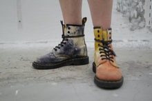 Laden Sie das Bild in den Galerie-Viewer, Dr. Martens Tie Dye