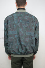 Laden Sie das Bild in den Galerie-Viewer, Seiden-Bomberjacke (Vintage)