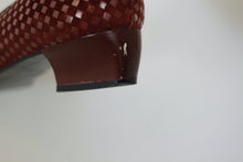 Laden Sie das Bild in den Galerie-Viewer, Vintage Leder Pumps