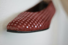 Laden Sie das Bild in den Galerie-Viewer, Vintage Leder Pumps