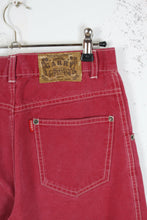 Laden Sie das Bild in den Galerie-Viewer, Rote Mom-Jeans (Vintage)