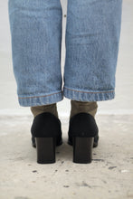 Laden Sie das Bild in den Galerie-Viewer, Schlangen-Pumps (Vintage)