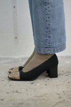 Laden Sie das Bild in den Galerie-Viewer, Schlangen-Pumps (Vintage)