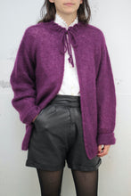 Laden Sie das Bild in den Galerie-Viewer, ♥︎ Strickjacke Aubergine Party