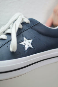 ♥︎ Converse Leder Sneakers