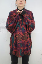 Laden Sie das Bild in den Galerie-Viewer, Gemusterte Bluse (Vintage)