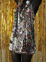 Laden Sie das Bild in den Galerie-Viewer, Pailletten Mini-Kleid