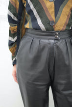 Laden Sie das Bild in den Galerie-Viewer, Lederhose schwarz (Vintage)