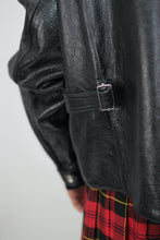 Laden Sie das Bild in den Galerie-Viewer, Oversize Lederjacke