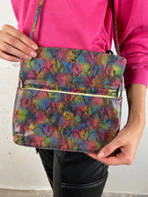 Laden Sie das Bild in den Galerie-Viewer, Regenbogen Ledertasche (Vintage)