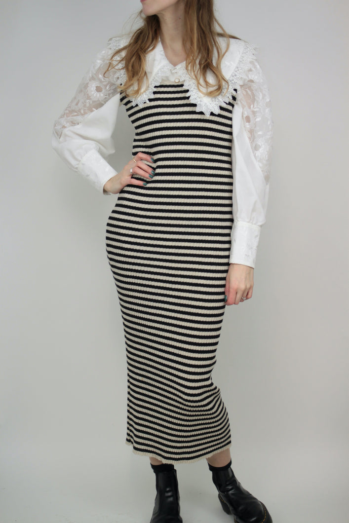 Gestreiftes Kleid
