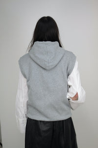 Sweater-Vest