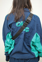 Laden Sie das Bild in den Galerie-Viewer, 90s Bauchtasche (Vintage)