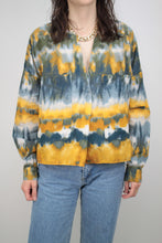 Laden Sie das Bild in den Galerie-Viewer, Tie Dye Bluse