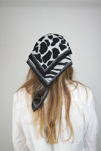 Animal Print Foulard