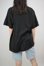 Laden Sie das Bild in den Galerie-Viewer, Schwarzes Wolf T-shirt (Vintage)