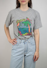 Laden Sie das Bild in den Galerie-Viewer, 🙂 Jersey T-shirt (Vintage)