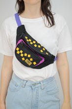 Laden Sie das Bild in den Galerie-Viewer, Bunte 90s Bauchtasche (Vintage)