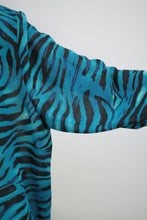 Laden Sie das Bild in den Galerie-Viewer, Tiger Bluse (Vintage)