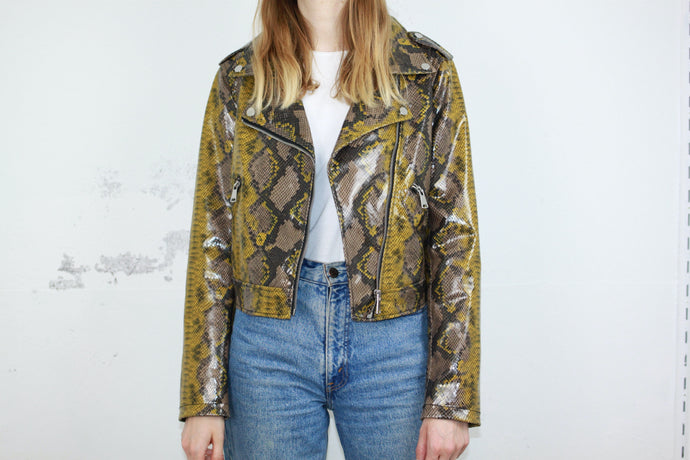 Schlangenmuster Kunstlederjacke