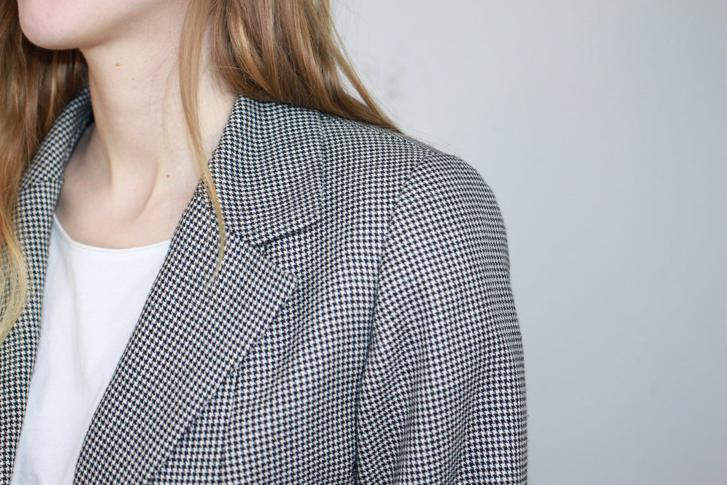 Schwarz-weisser Blazer