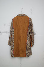 Laden Sie das Bild in den Galerie-Viewer, 😀 Leopard Hemd (Vintage)
