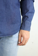 Laden Sie das Bild in den Galerie-Viewer, Jeanshemd
