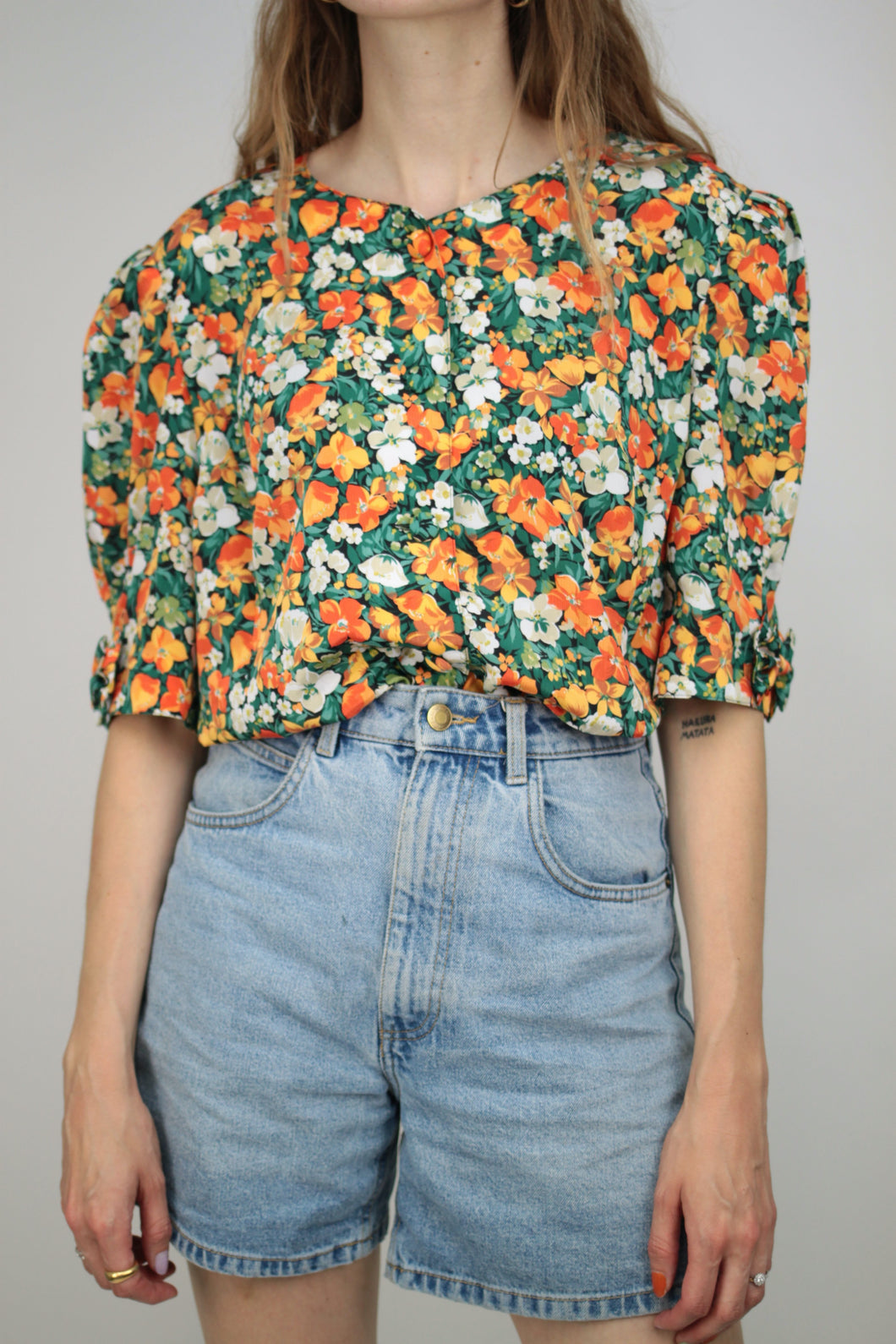 Blumenbluse mit Schleife (Vintage)