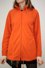 Laden Sie das Bild in den Galerie-Viewer, Oranger Fleece-Pullover