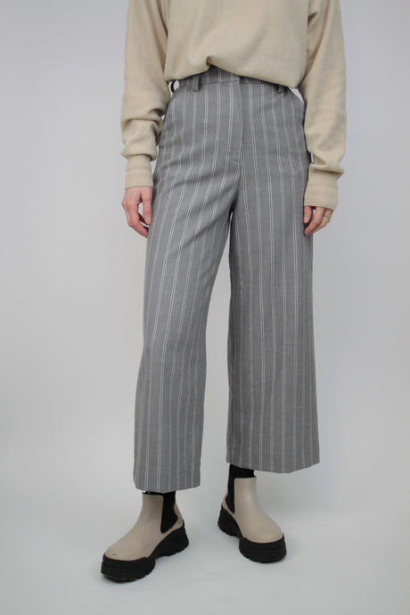 Graue Culotte