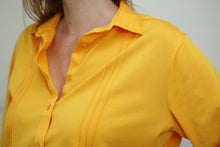 Laden Sie das Bild in den Galerie-Viewer, Bluse senfgelb (Vintage)