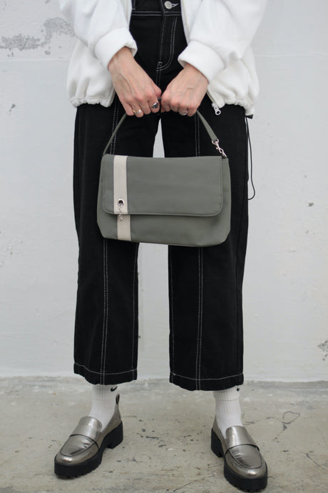 😀 Khaki Kuoni Tasche (Vintage)