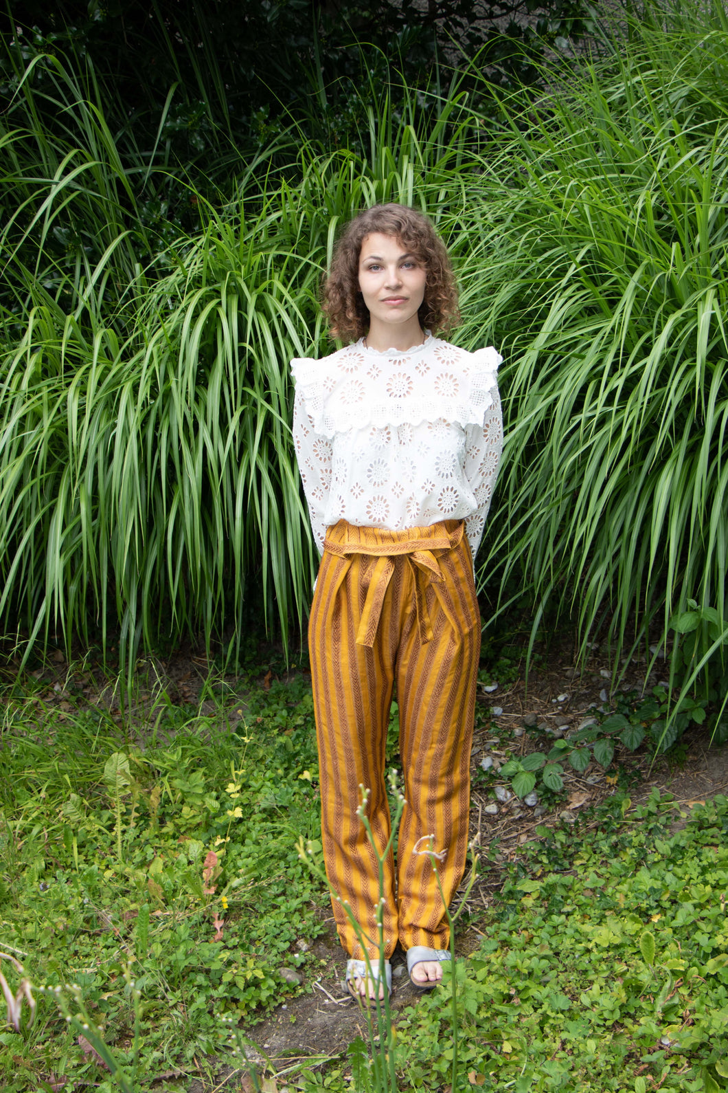 Seidenhose gelb